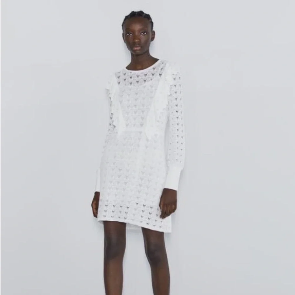 Zara NWT Medium White Pointelle‎ Knit Long Sleeve Mini Dress Ruffles
